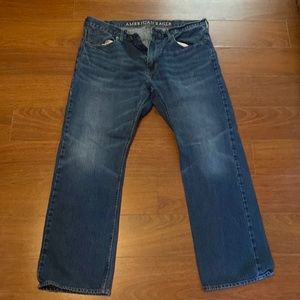 American Eagle Relaxed Fit Jeans 38x32